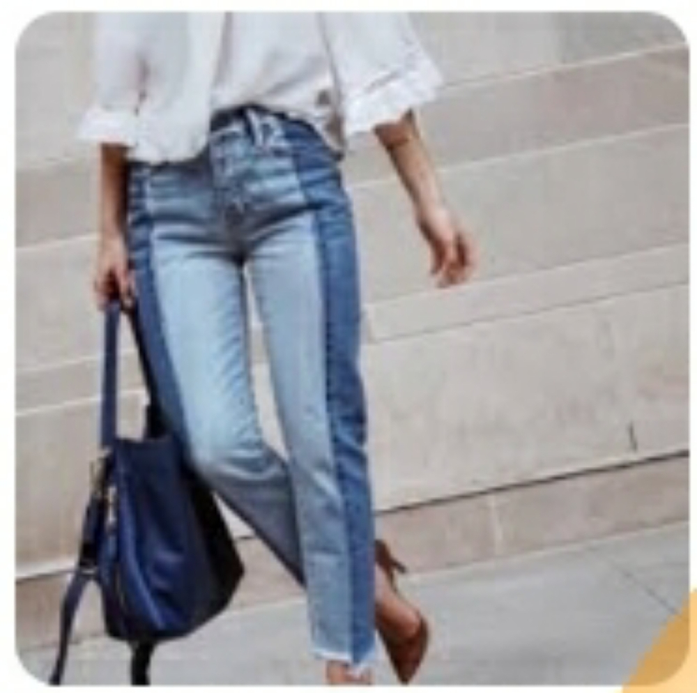 American Eagle 2 Toned Denim. Size 16 but fit more like a 12.